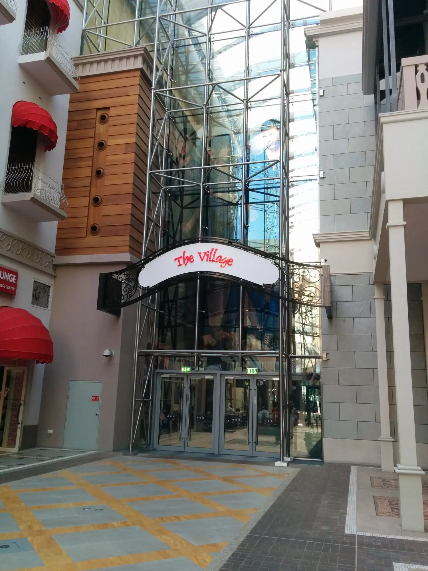 Emirates A380 Simulator at The Dubai Mall, image 11 of 12
